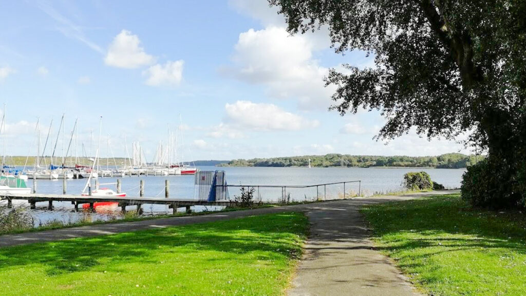 Schlutuper Fischereihafen — Spazieren gehen im Schlutuper Hafen